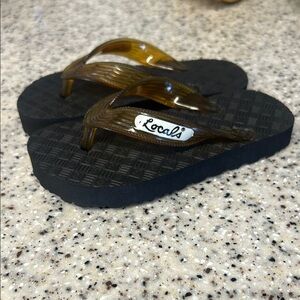 Cals Black and Brown Flip Flops